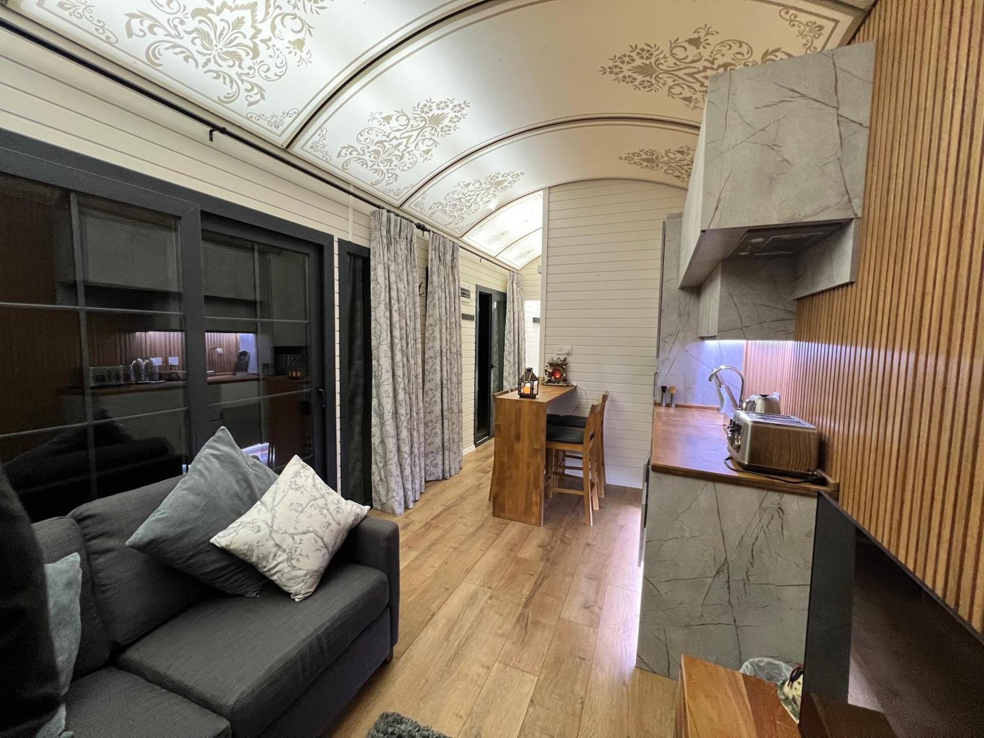 Burtree Country House, Tipi'S, Treehouse & Lodge & House Rooms With Hot Tubs In A Private Garden Тирск Екстериор снимка